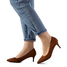 Sapatos marrons com salto baixo Campbell marrom