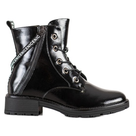Botas com cinto decorativo VINCEZA preto