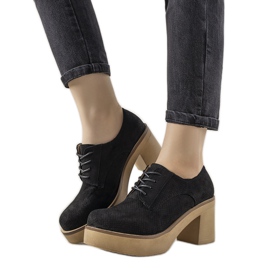Botas de tornozelo pretas com atacadores no espigão Cascio preto Botas de tornozelo pretas com atacadores no espigão Cascio preto