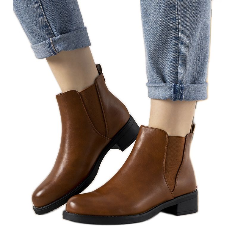 Botas rasas de camelo femininas Guliet castanho