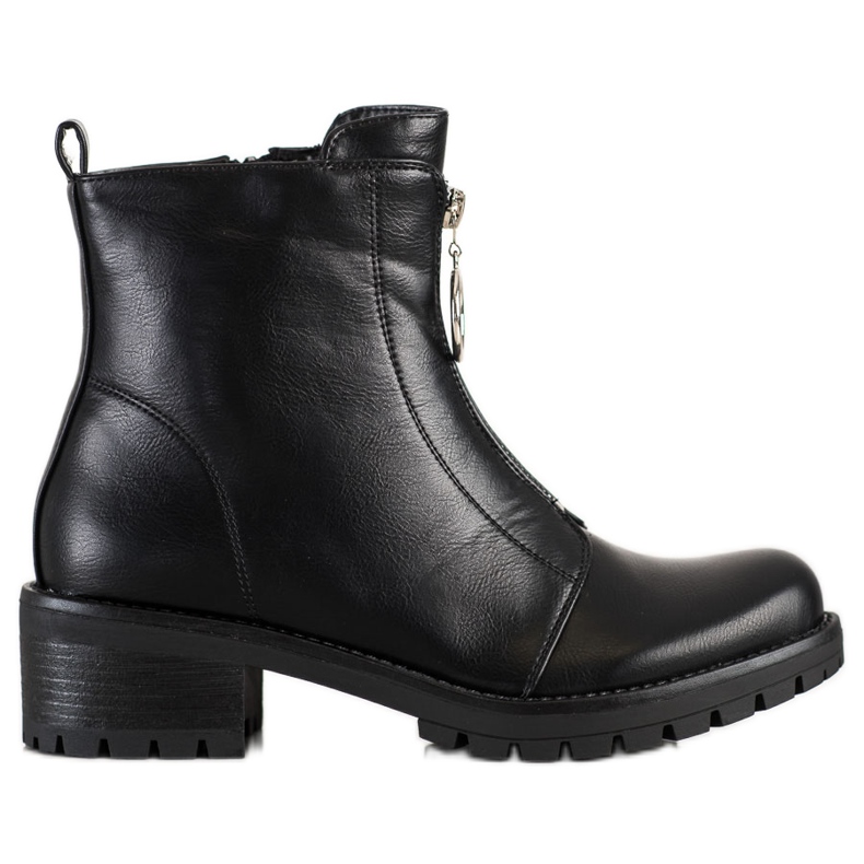 Lucky Shoes Trabalhadores casuais em um controle deslizante preto