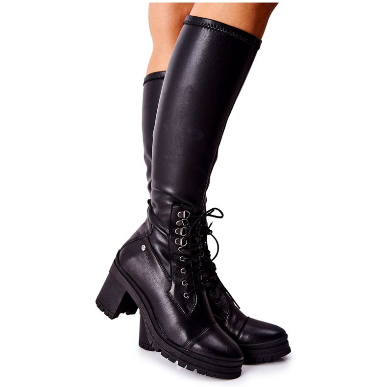 Botas amarradas femininas Maciejka Pretas 04782-01 preto