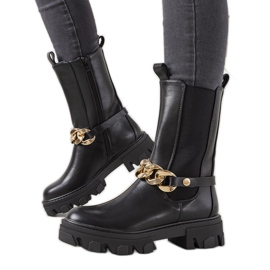 Botas pretas com uma corrente de ouro de Luce preto