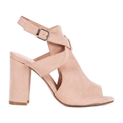 Botas creme no post da Lovely Thing bege Botas creme no post da Lovely Thing bege