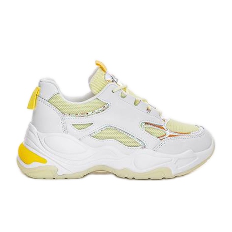 Tênis branco com sola grossa da Big Fun amarelo