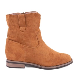 Botas de cano curto de camelo com cunha de Buenna coberta castanho