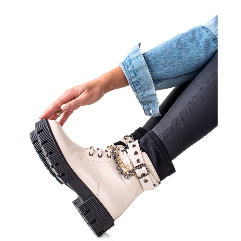Seastar Trabalhadores com cadeias de moda bege