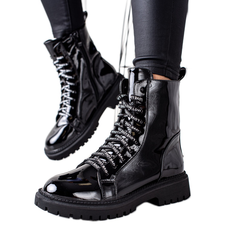 Goodin Patent Boots Love preto