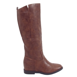 Botas de camelo marrom HQ243 em uma cunha oculta