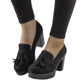 Mocassins pretos no poste Himmel