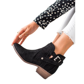 Erynn Botas Openwork preto