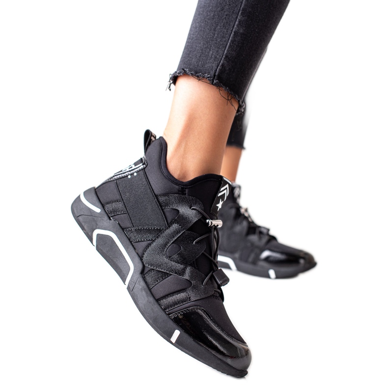 Tênis esportivos deslizantes VINCEZA preto