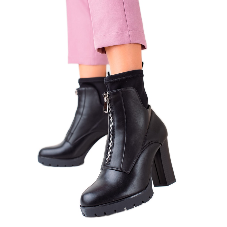 Bestelle Botas pretas de salto alto preto