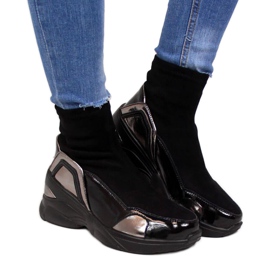 Sapatos pretos de cunha T.Sokolski W SCA140