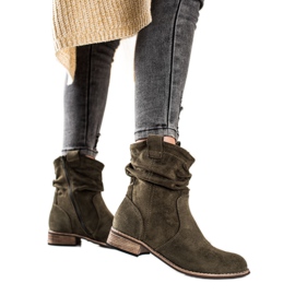 Evento Cowgirls verdes elegantes Evento Cowgirls verdes elegantes