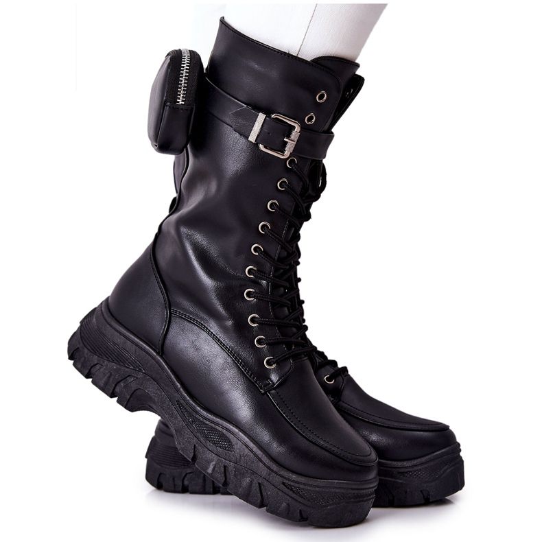 Botas com plataforma preta Issanti com rim preto