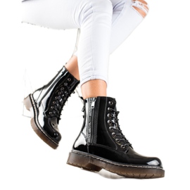 W. Potocki Bota preta lacada Potocki preto