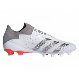 Chuteiras Adidas Predator Freak.1 Low Ag M GZ2806 cinzento / branco branco Chuteiras Adidas Predator Freak.1 Low Ag M GZ2806 cinzento / branco branco