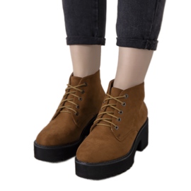 Botas de camelo johnson com sola alta marrom