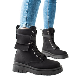 TRENDI Botas trappet com atacadores e bolso preto