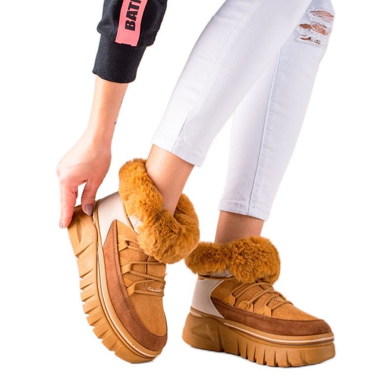 TRENDI Botas de neve na plataforma com pele bege castanho
