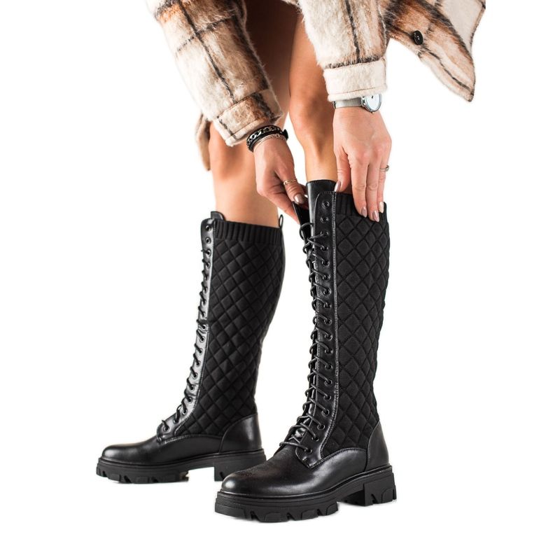 TRENDI Botas de trabalho acolchoadas preto