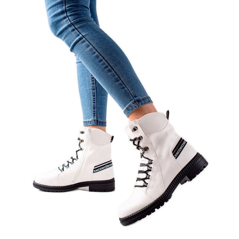 Groto Gogo Trabalhadores Brancos Quentes