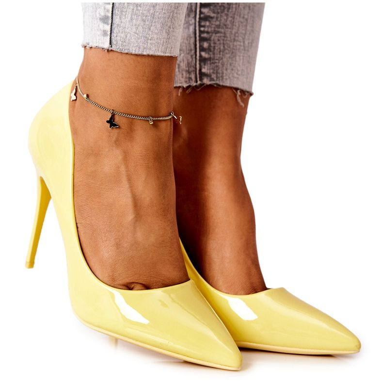 PG2 Elegante lacado amarelo Adrinnah salto alto