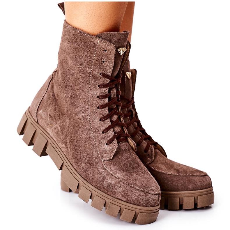 Botas de veludo de couro feminino DK. Bega Nicole bege