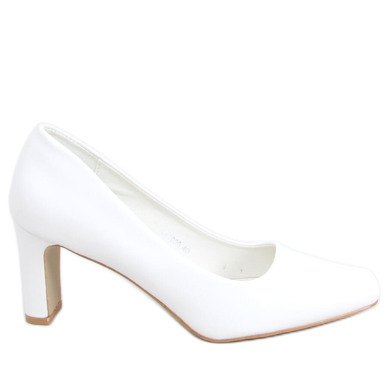 Bombas no posto Ester White branco