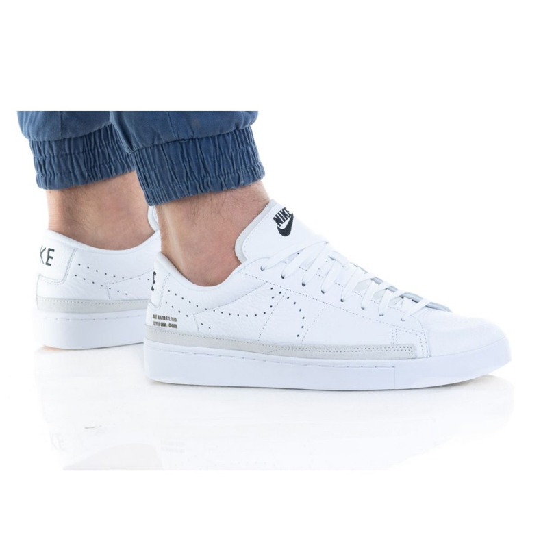 Nike Blazer Low XM DA2045-100 branco