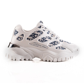 TRENDI Tênis brancos na plataforma