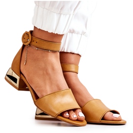 Sandálias de couro com salto dourado Laura Messi 2143 Camel marrom