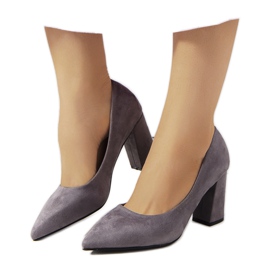 Bombas cinza no post Lepley Bombas cinza no post Lepley