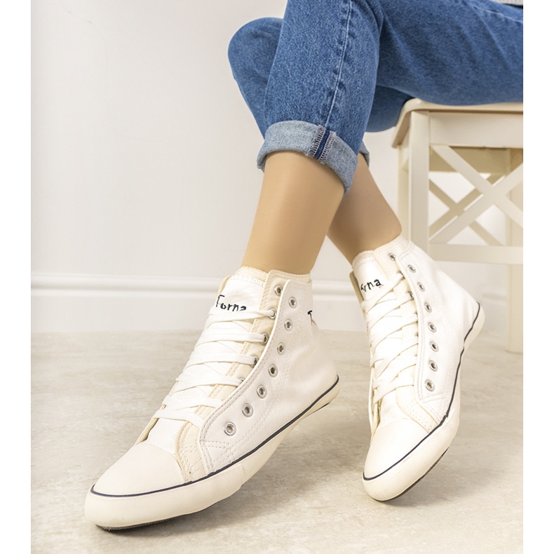 # danificado # Tênis de tornozelo branco de mulher Torna # DANIFICADO #