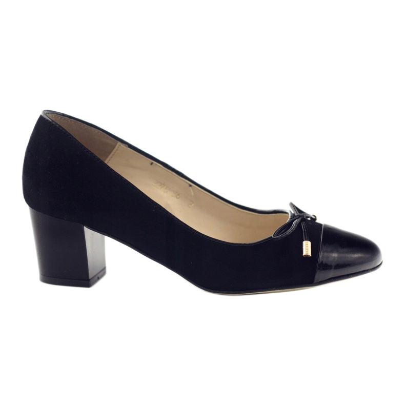 Bombas de couro com uma tigela Sagan 2275 Black Bow preto