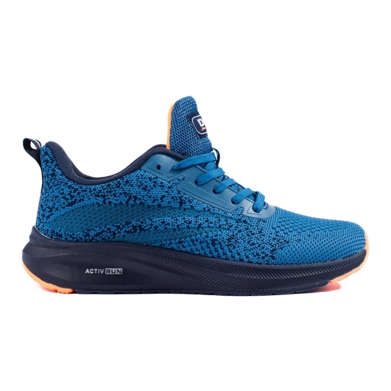 DK Calçados esportivos na plataforma azul