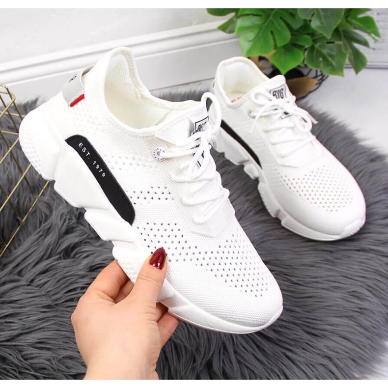 Tênis esportivo têxtil Big Star W JJ274271 branco