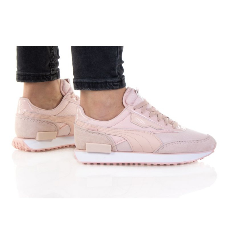 Sapatos Puma Future Rider Glossy W 381142 01 rosa Sapatos Puma Future Rider Glossy W 381142 01 rosa