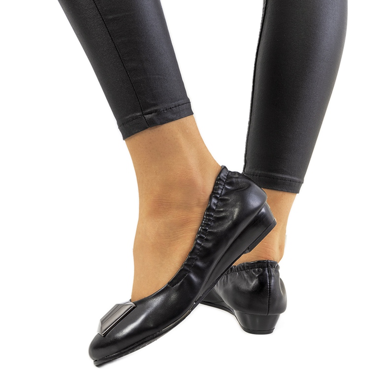 BM Bailarinas pretas na cunha Sofia preto