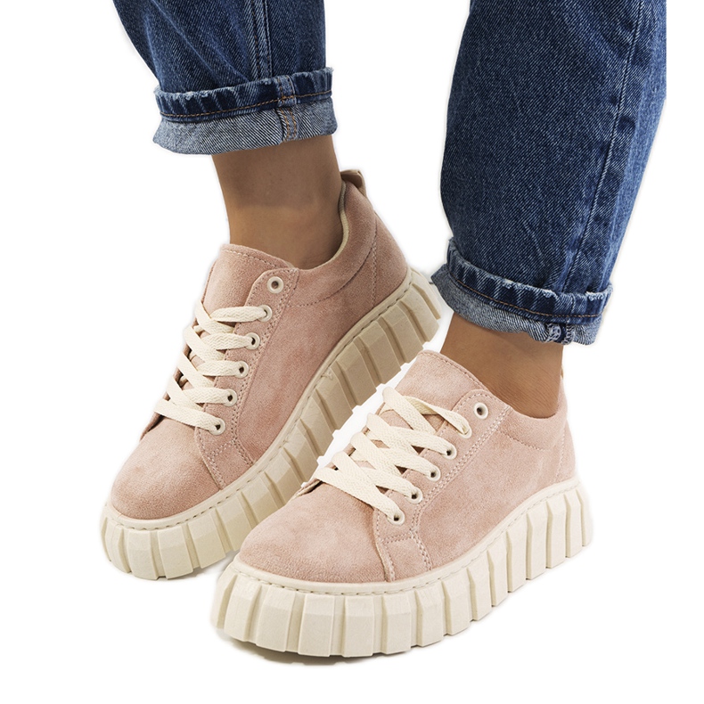 Tênis rosa na plataforma Mirabel