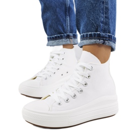 Tênis branco com sola alta Tirado