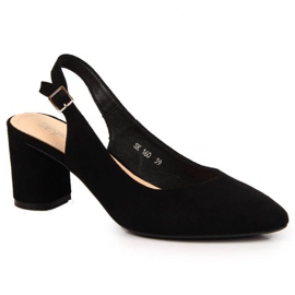 Bombas no poste Sergio Leone em SK362 preto