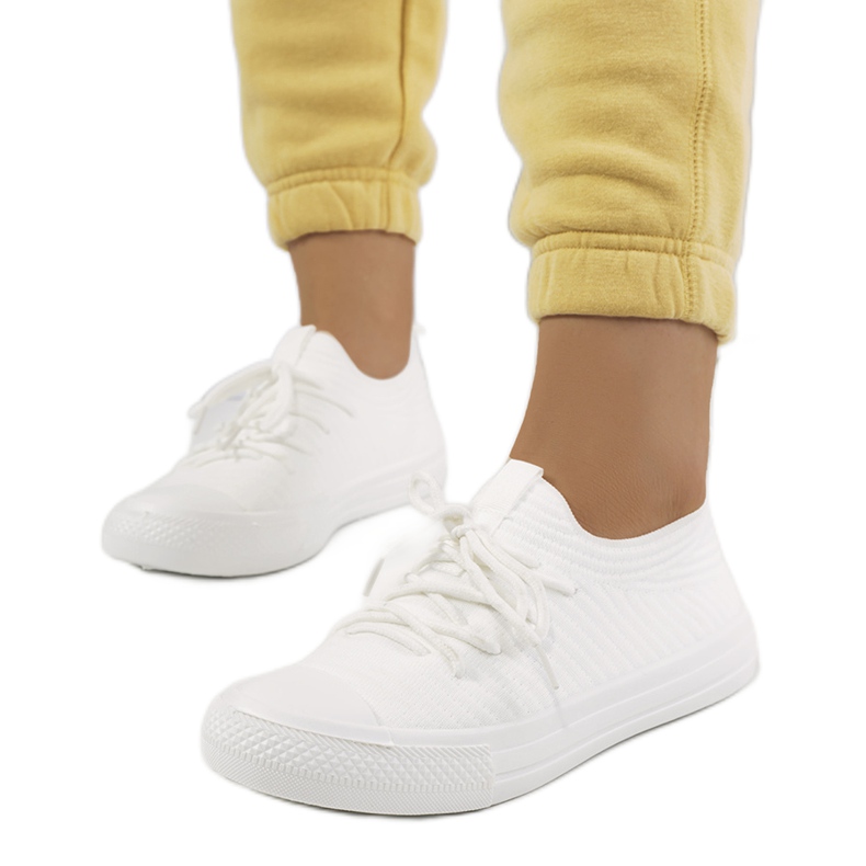 Tênis feminino branco Medina