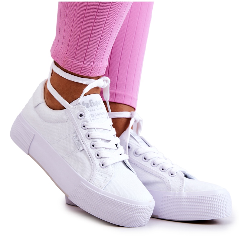 Tênis branco Lee Cooper LCW-22-31-0884L