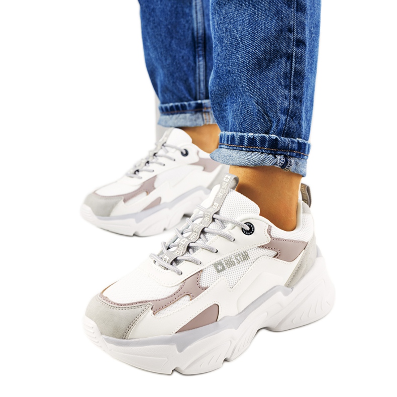 Tênis branco Big Star HH274255 bege