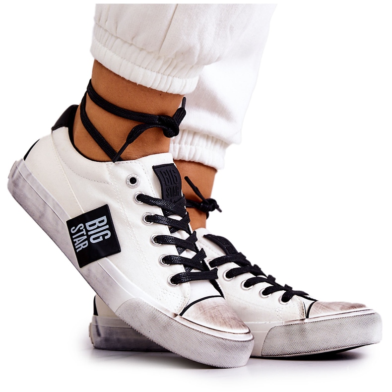 Tênis feminino Big Star JJ274350 Tênis branco e preto