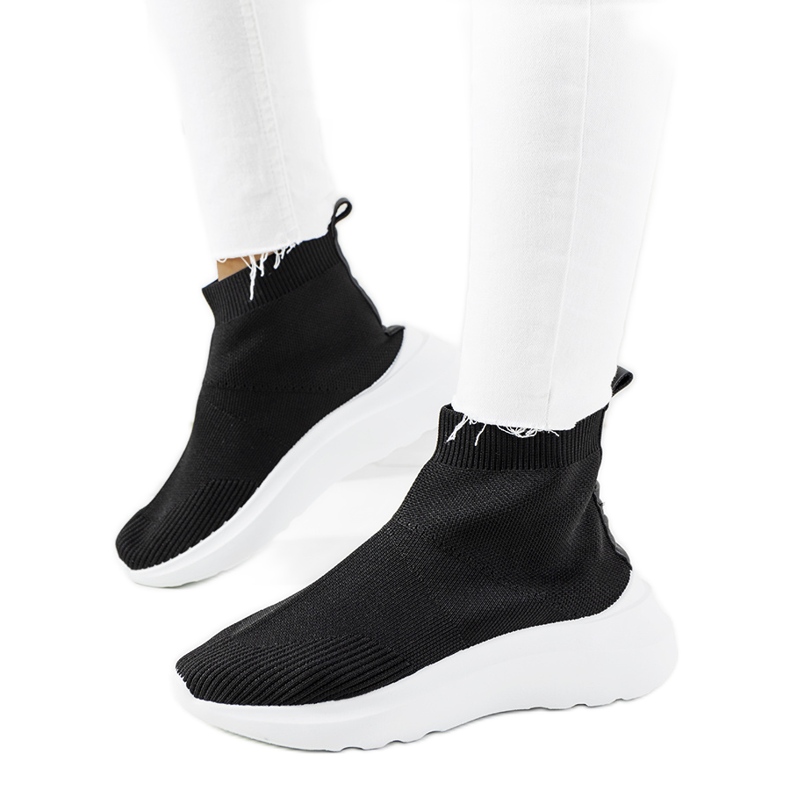 Tênis cano alto preto Jennifer