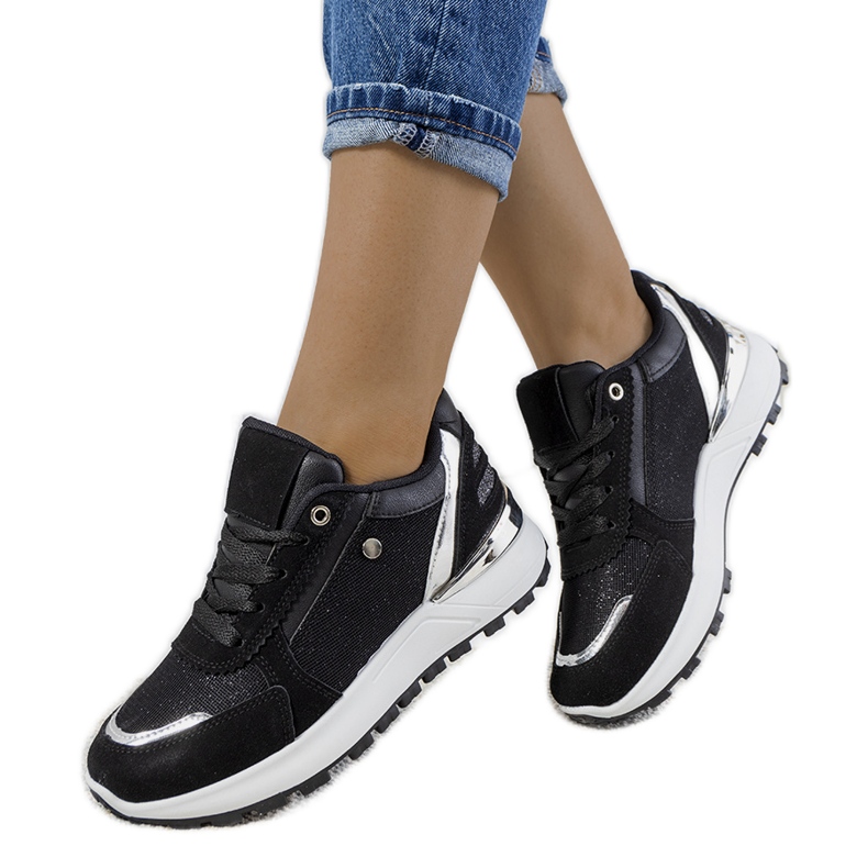 Tênis Onio de mulher preto brilhante