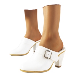 Salto alto branco Gralow